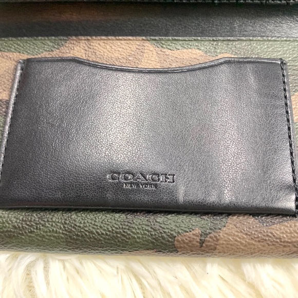 Coach Men’s Large Universal Phone Case wallet - Picture 6 of 8